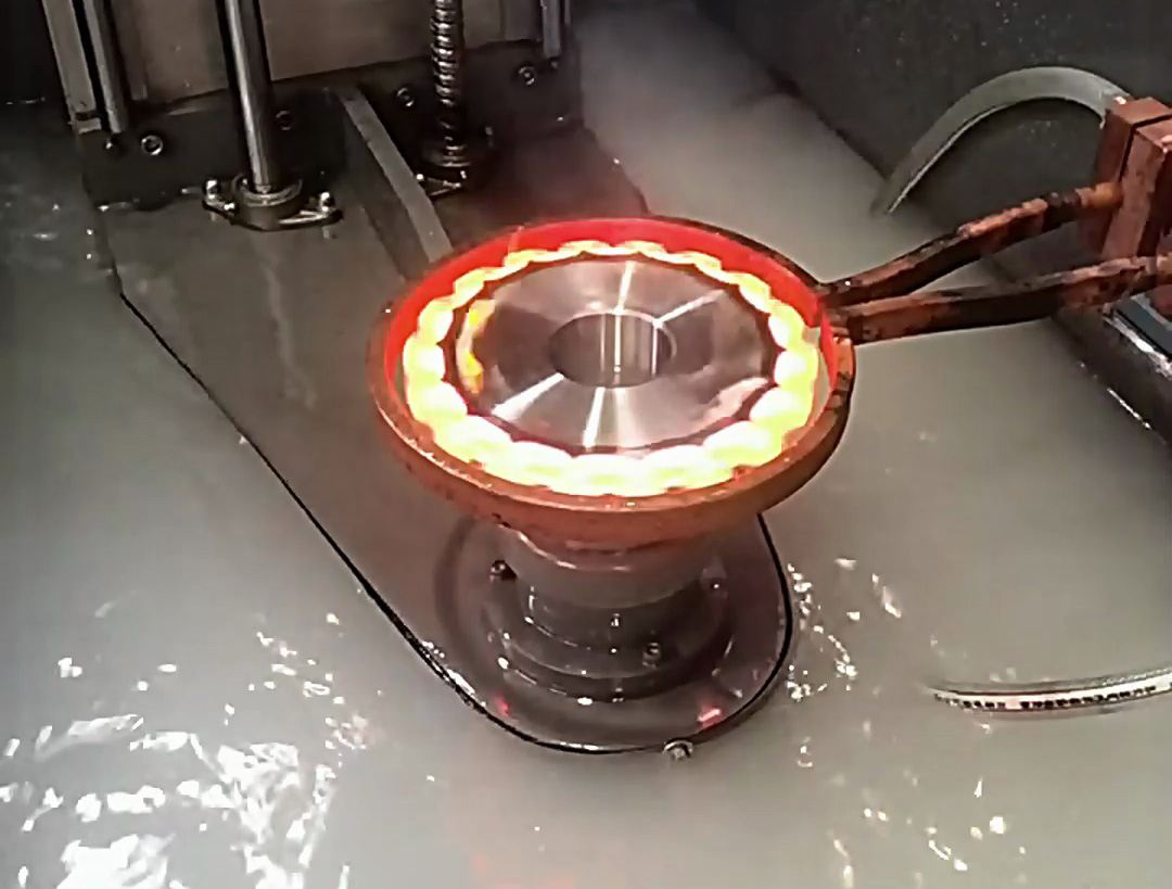 IGBT 變頻高頻淬火機床：鏈輪齒輪淬火的高效精準解決方案