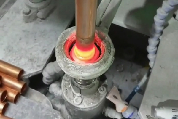 雙工位高頻釬焊機，銅管焊接設(shè)備